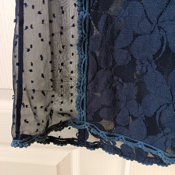 Comme Toi Women's Navy Blue Floral Lace Mesh Sheer Short Sleeve Blouse Size M - Picture 5 of 13